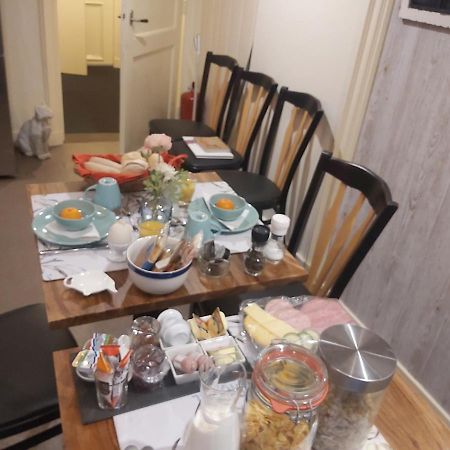 זוולה B&B Bij De Sassenpoort מראה חיצוני תמונה