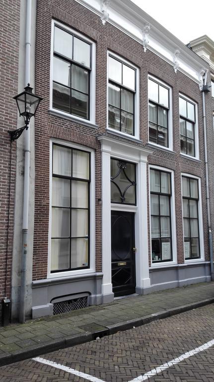 זוולה B&B Bij De Sassenpoort מראה חיצוני תמונה