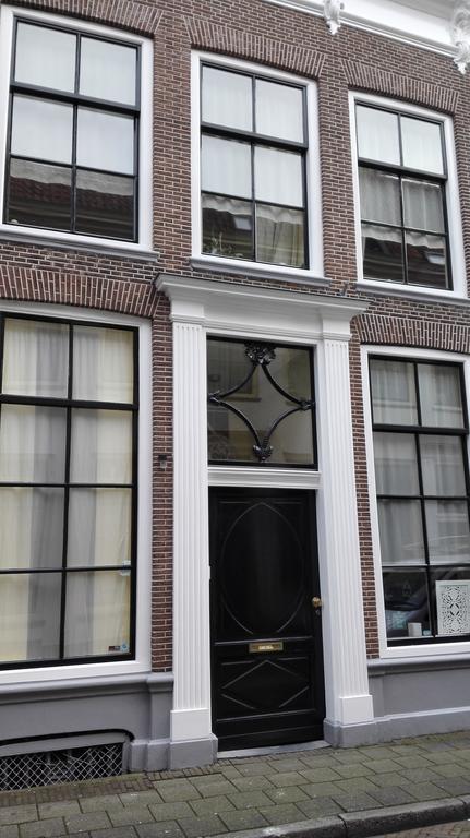 זוולה B&B Bij De Sassenpoort מראה חיצוני תמונה