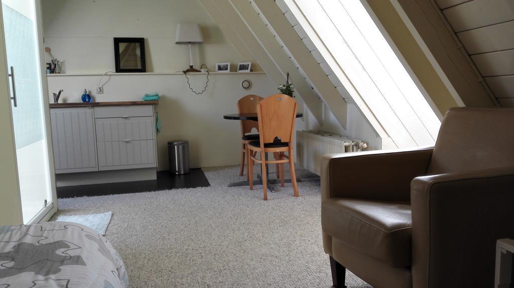 זוולה B&B Bij De Sassenpoort מראה חיצוני תמונה