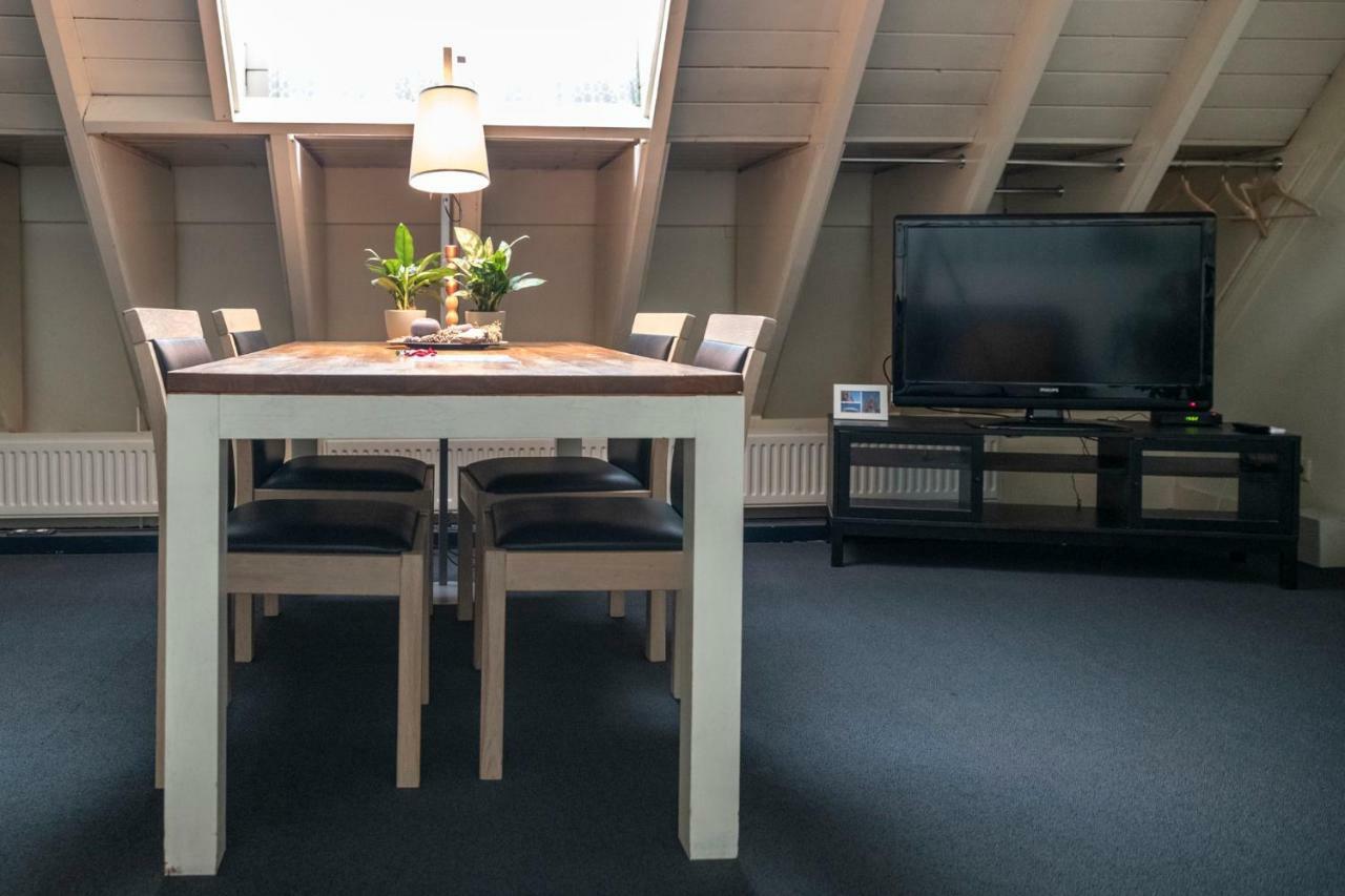 זוולה B&B Bij De Sassenpoort מראה חיצוני תמונה