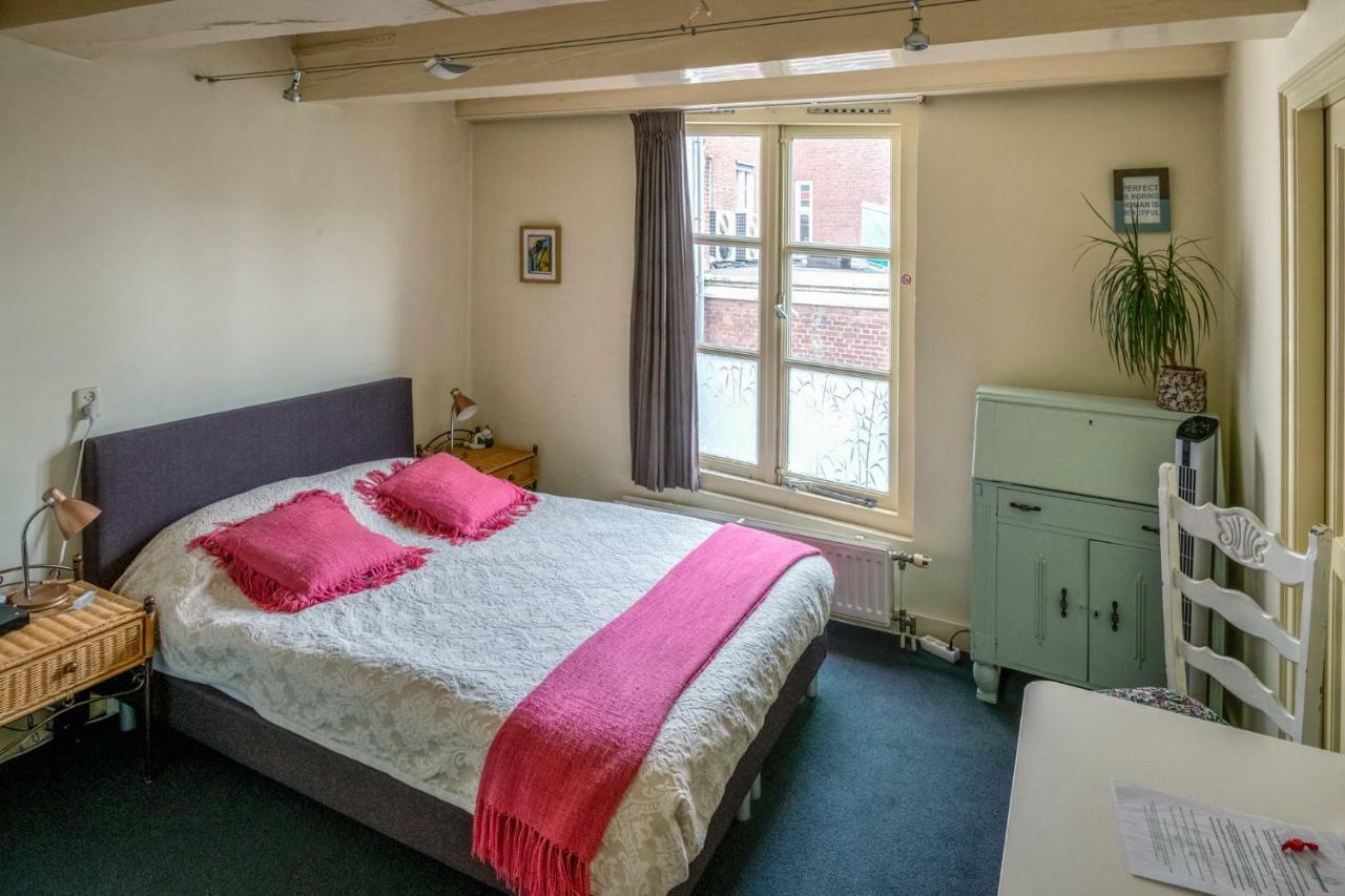 זוולה B&B Bij De Sassenpoort מראה חיצוני תמונה